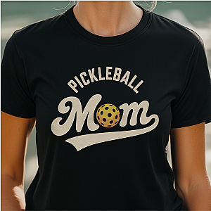 Pickleball Mom Retro Unisex T-shirt