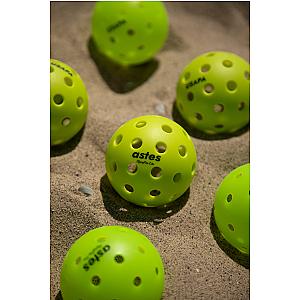 FlyingPea Lite Pickleballs 4 Pack