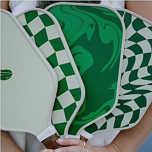 Picklish Wavy Checks Paddle