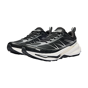 09851-002-M | WILD RUN | BLACK/WHITE
