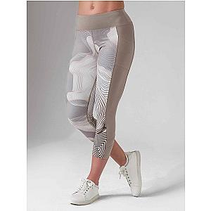 ELLE CAPRI | Performance Compression Leggings with Pockets