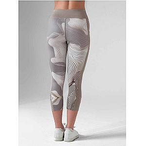 ELLE CAPRI | Performance Compression Leggings with Pockets