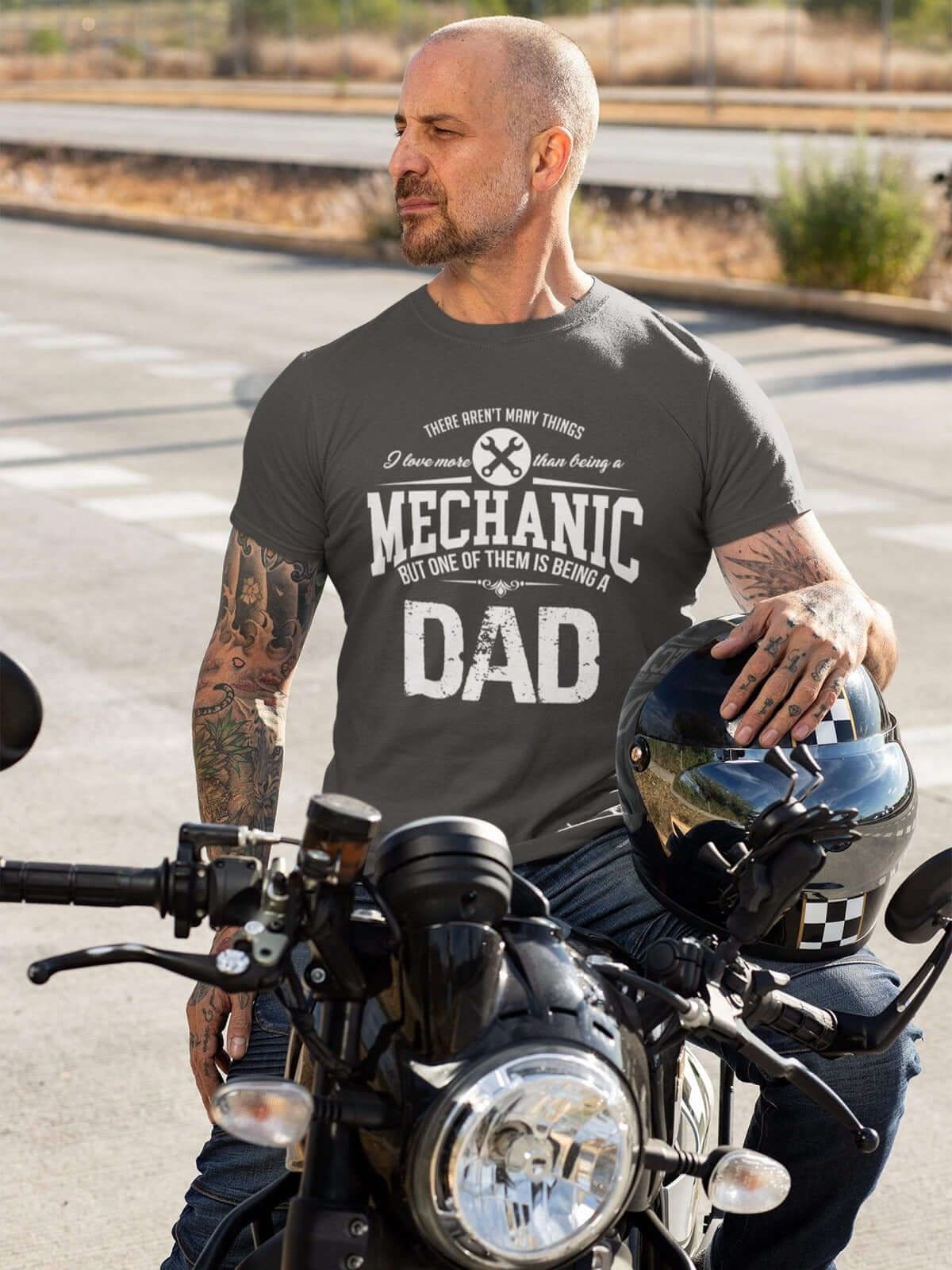 Mechanic Dad Car T-Shirt