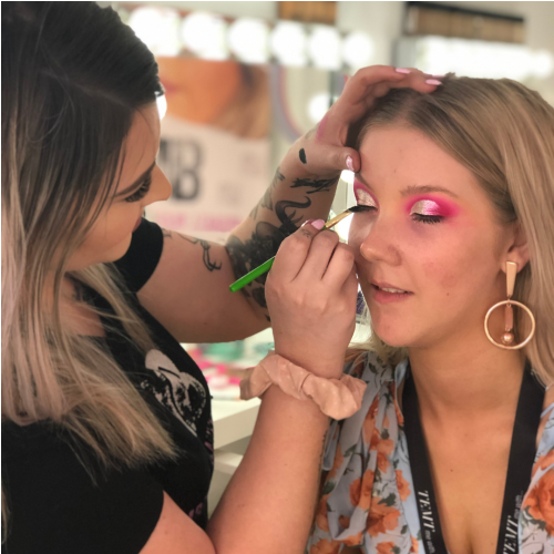 💄 Pro Artist Intensive – Certificate Makeup Training In Person