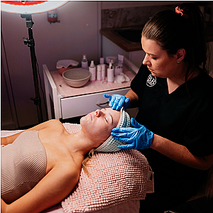 Certificate in Professional Beauty Services -  Online Course Bundle by