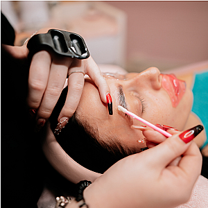 Certificate in Professional Beauty Services -  Online Course Bundle by