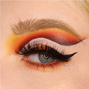 Certificate in Professional Makeup Artistry