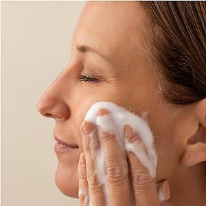 Gentle Foaming Cleanser